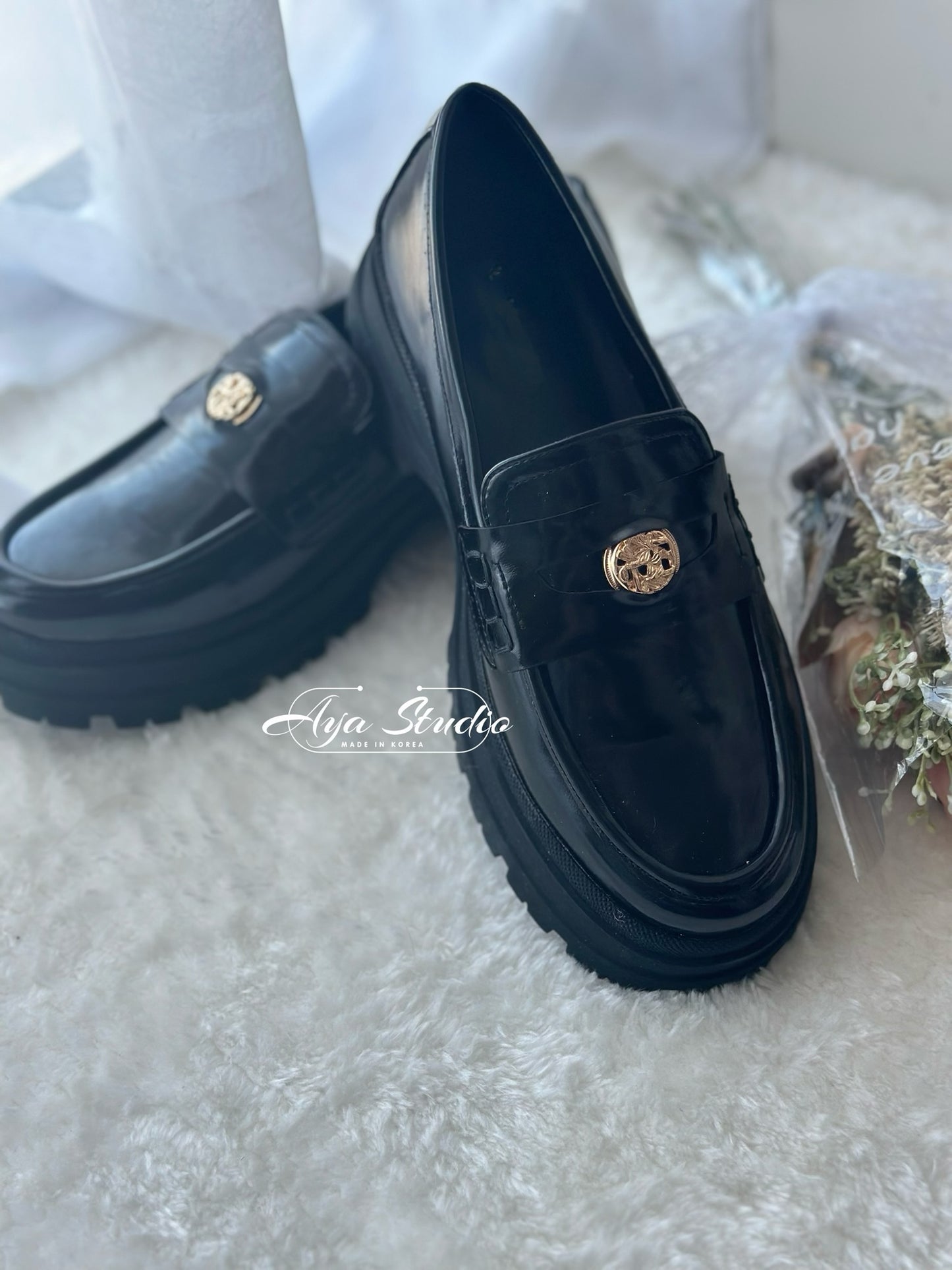 Gold Button Loafers 5cm